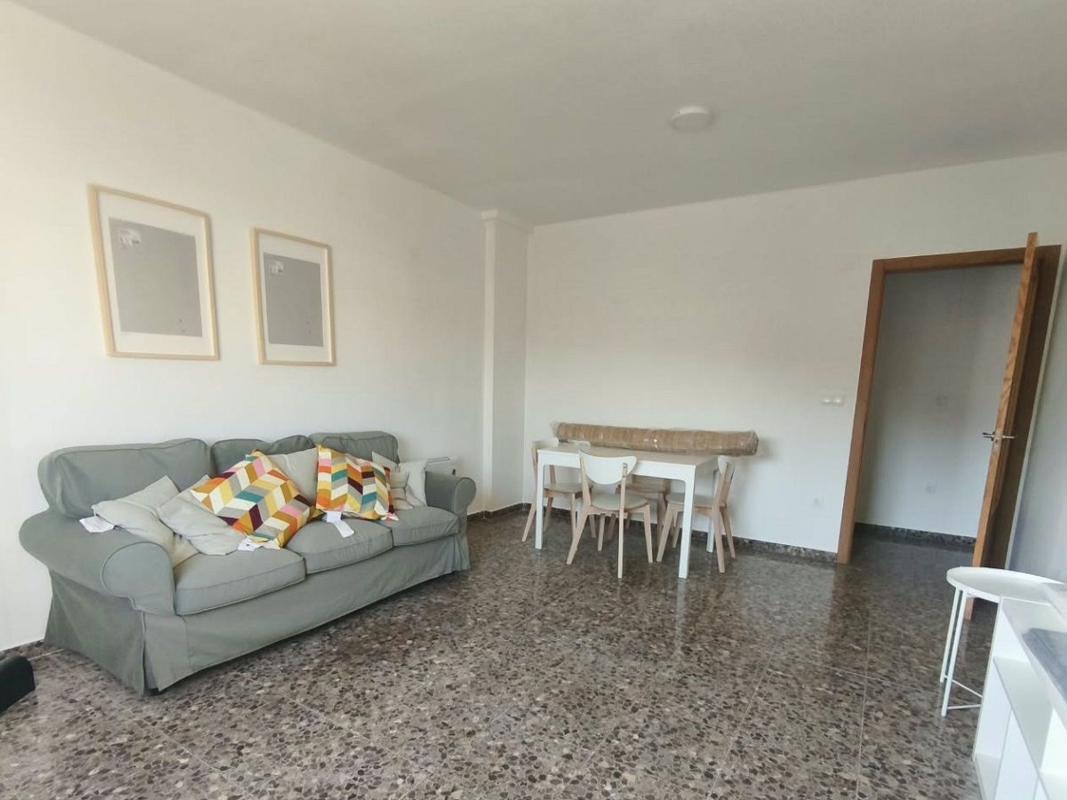 Продажа квартиры на Piso en Calle del Segreny, 2, Albalat de la Ribera, Альбалат де ла Рибера
photo 2