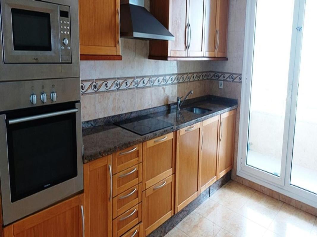Продажа квартиры на Piso en Askatasuna Etorbidea, 6, Miribilla, Bilbao, Бильбао
photo 2