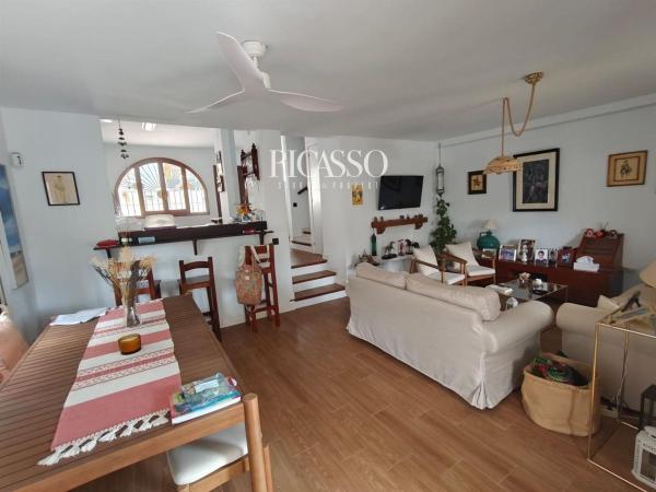 Chalet adosado en Calle Corelli, La Colina, Torremolinos thumbnail 2