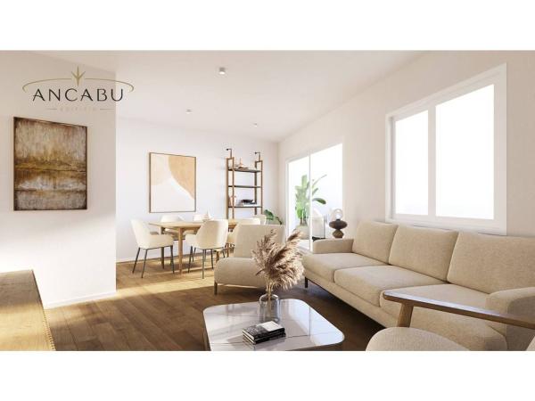 Venta de piso en Piso en Calle San Cristóbal, Camino Viejo de Málaga, Vélez-Malaga, Vélez-Malaga
 photo 2