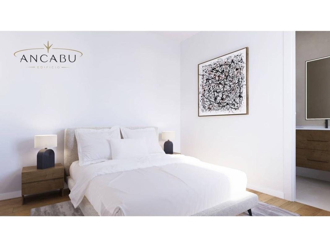 Venta de piso en Piso en Calle San Cristóbal, Camino Viejo de Málaga, Vélez-Malaga, Vélez-Malaga
photo 1