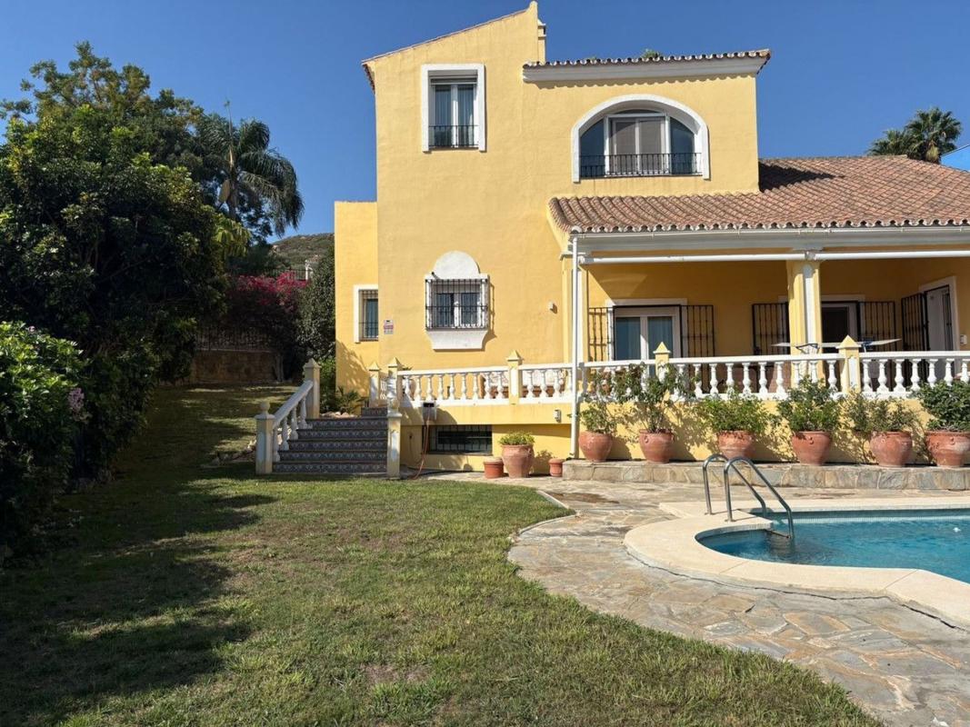 Properties for sale and rent in Spain photo 5