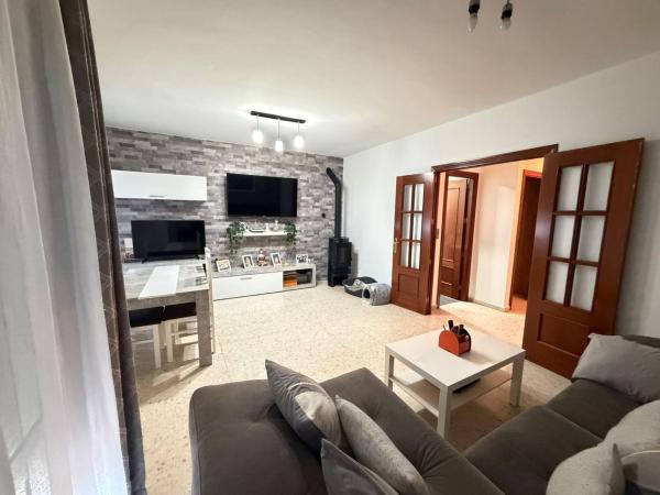 Chalet adosado en Zona de la Vega, Antequera photo 1