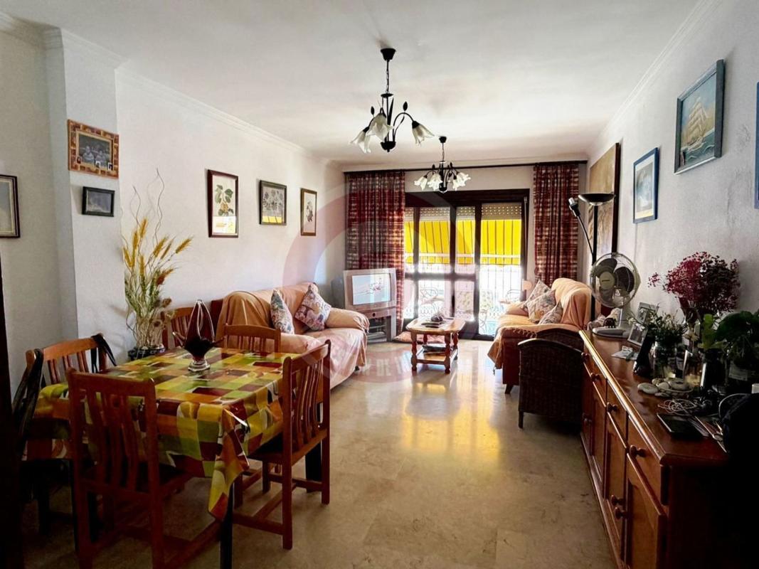 Venta de piso en Piso en Calle Pintor Cipriano Maldonado, Centro, Vélez-Malaga, Vélez-Malaga
 photo 3