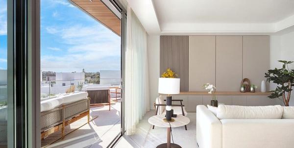 Дуплекс на продажу в Dúplex en Calle Bunker, Bahía de Marbella, Marbella, Марбелла thumbnail 2