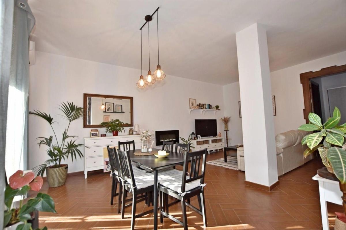 Sprzedaż niezależnego domku jednorodzinnego w Casa o chalet en Arriate, Arriate photo 3