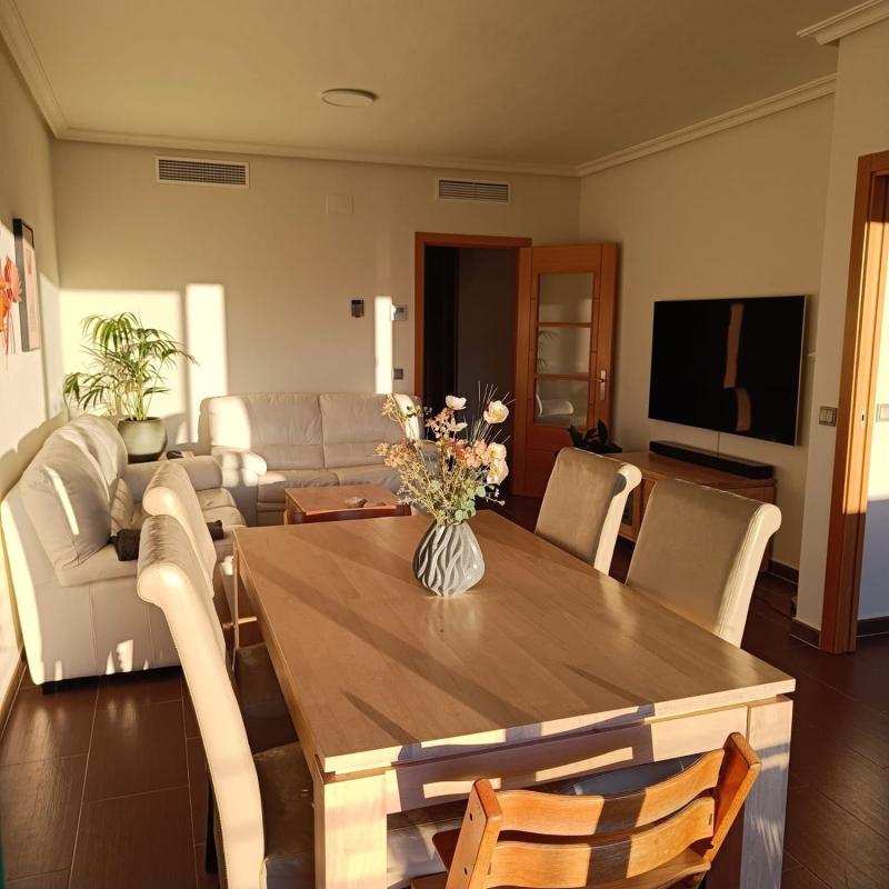 Venta de piso en Piso en La Concha-Resina Golf, Estepona, Estepona
 photo 5