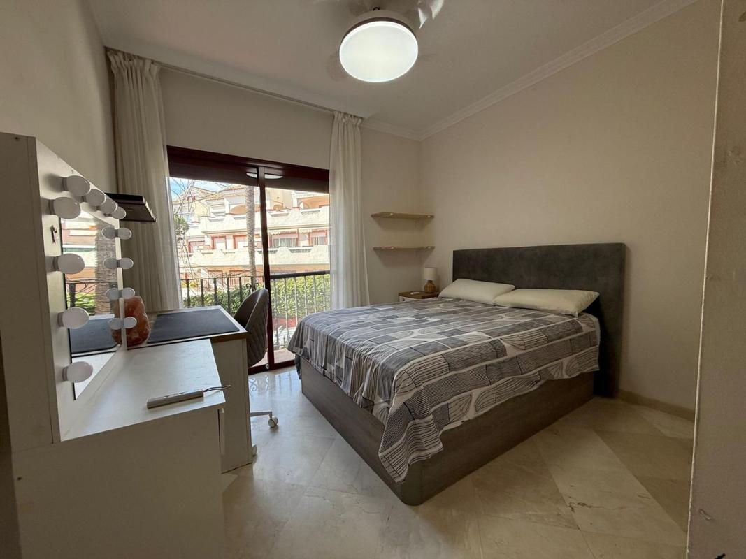 Venta de piso en Piso en Avenida Zurita, 5, Romana Playa, Marbella, Marbella
photo 4