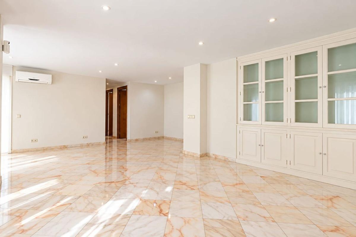 Продажа квартиры на Piso en Avenida Ricardo Soriano, 5, Ricardo Soriano, Marbella, Марбелла
 photo 3