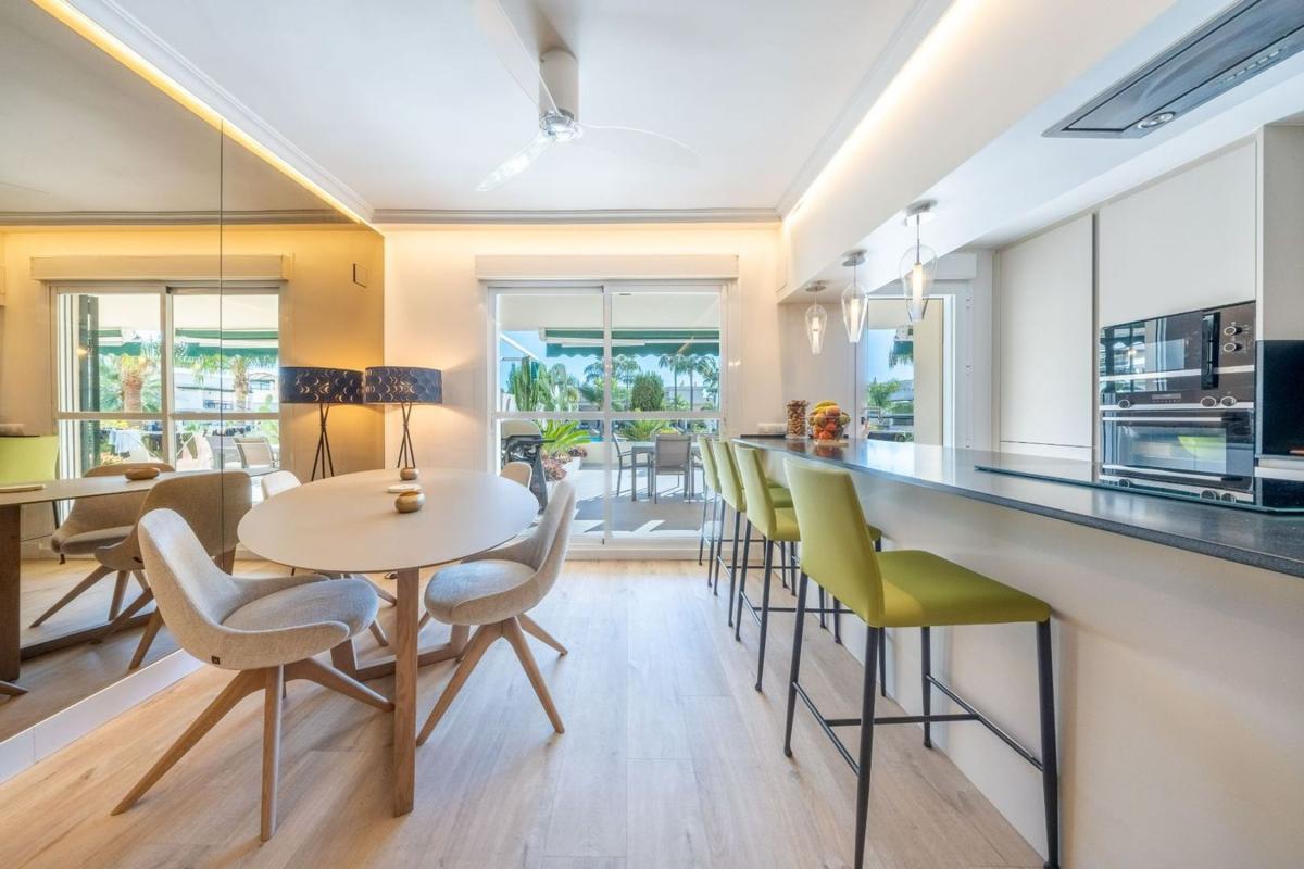 Venta de piso en Piso en Rodeo Alto-Guadaiza-La Campana, Marbella, Marbella
photo 2