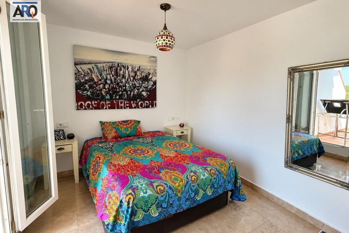 Продажа дуплекса на Dúplex en Calle Martagina, Chullera, Manilva, Манильва photo 3