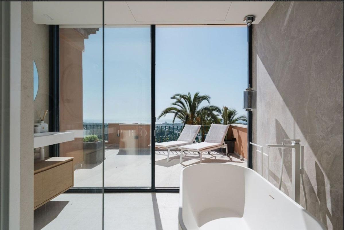Duplex sale in Dúplex en Los Naranjos, Marbella, Marbella photo 5