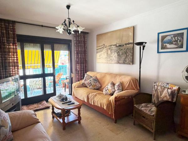 Venta de piso en Piso en Calle Pintor Cipriano Maldonado, Viña Málaga, Vélez-Malaga, Vélez-Malaga
 photo 4
