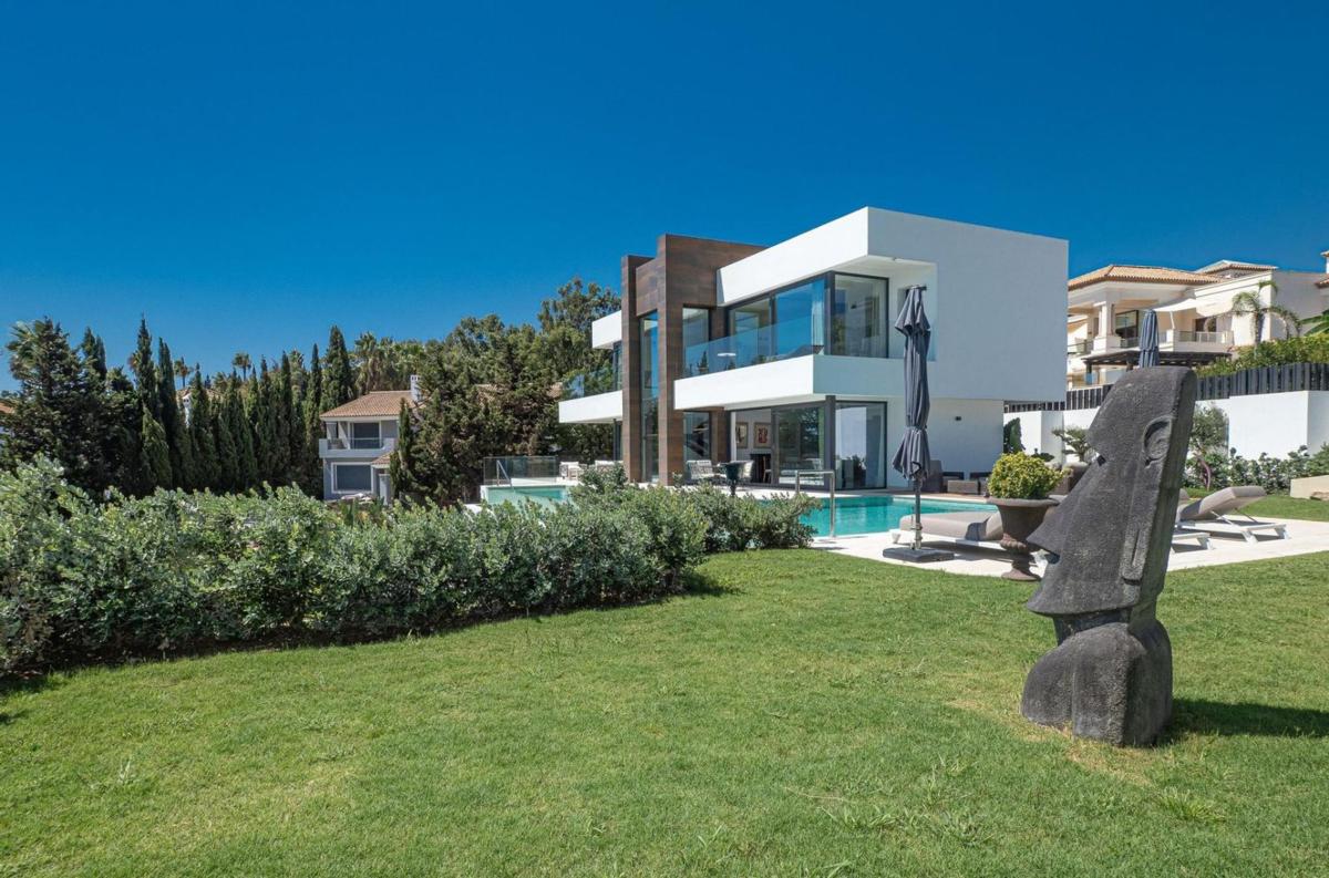 Properties for sale and rent in Spain photo 3