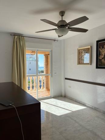 Venta de piso en Piso en Carretera de Almería, 96, Urbanización Santa Rosa, Torrox, Torrox
 photo 4