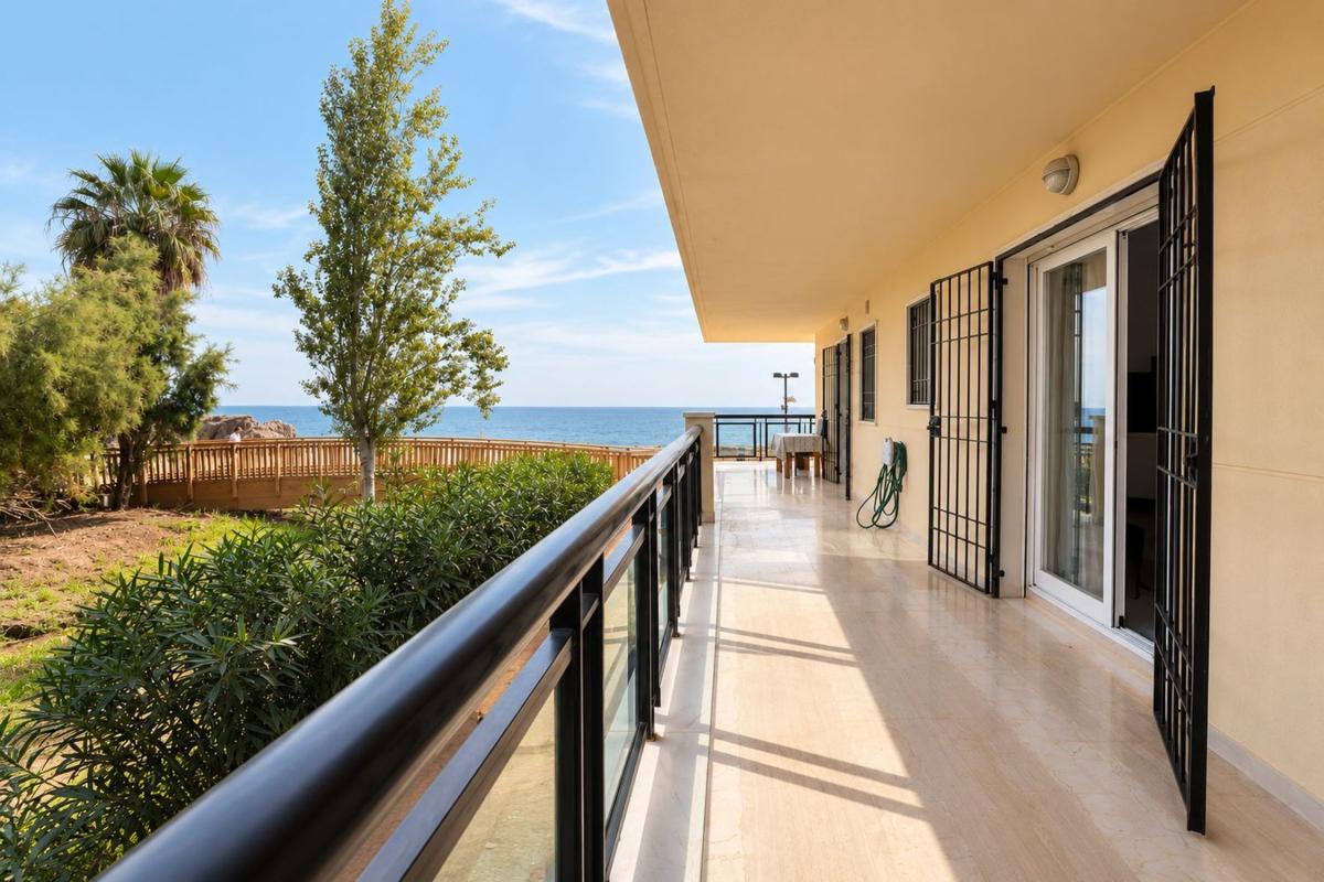 Venta de piso en Piso en Centro Ciudad, Fuengirola, Fuengirola
photo 2