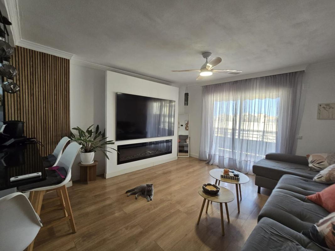 Venta de piso en Piso en Calle lomas del olivar, La Puya - La Ermita, Marbella, Marbella
photo 2