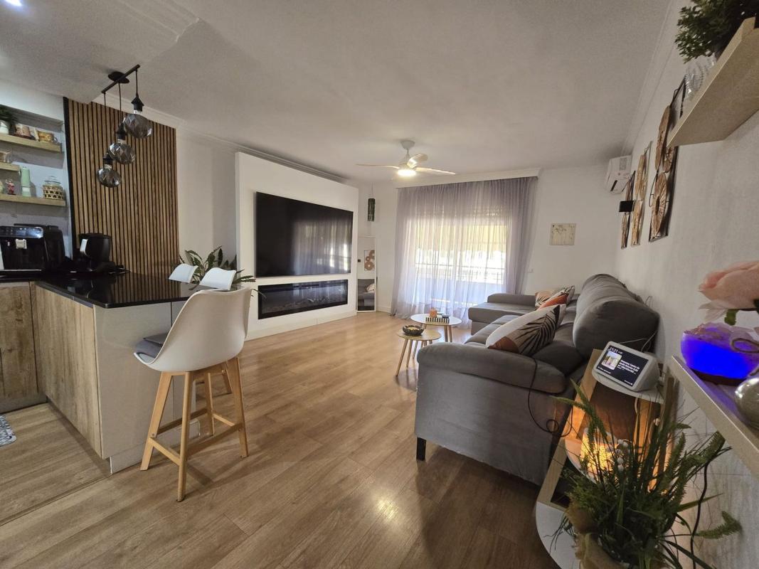 Venta de piso en Piso en Calle lomas del olivar, La Puya - La Ermita, Marbella, Marbella
photo 3