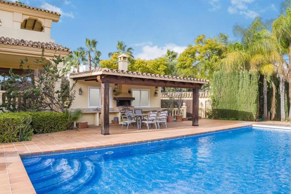 Casa o chalet independiente en Urbanizacion Guadaiza A/b, 2, La Quinta, Benahavís photo 3