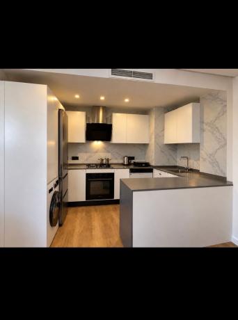 Продажа квартиры на Piso en Calle Ramón Areces, 3, Puerto Banús, Marbella, Марбелла
 photo 2