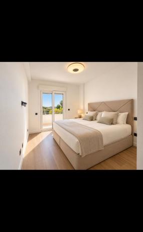 Продажа квартиры на Piso en Calle Ramón Areces, 3, Puerto Banús, Marbella, Марбелла
 photo 3