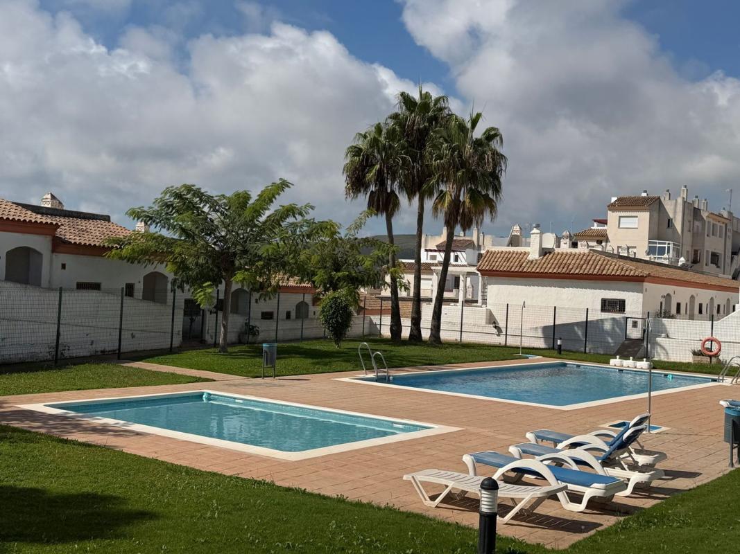 Properties for sale and rent in Spain photo 1