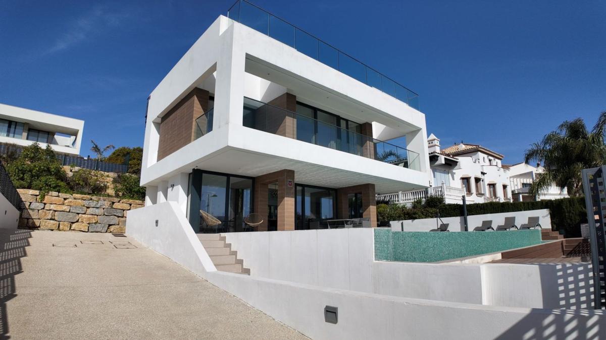 Propiedades en venta y alquiler en España photo 2
