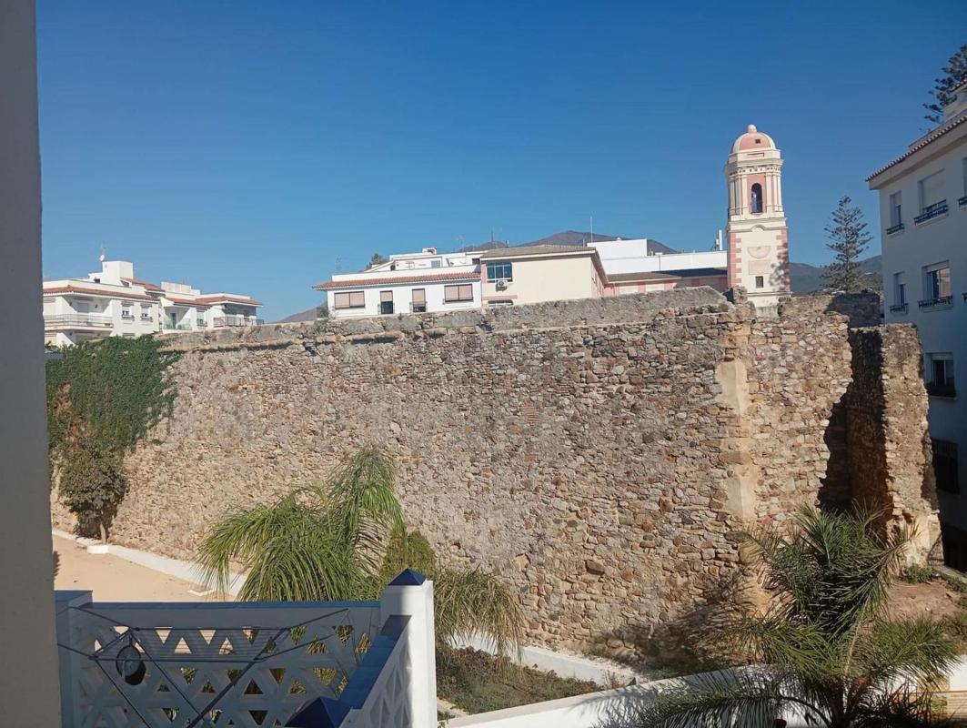 Venta de piso en Piso en Centro, Estepona, Estepona
photo 1