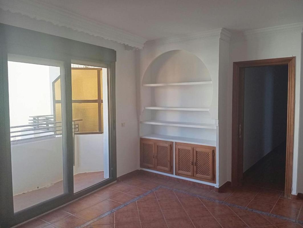 Venta de piso en Piso en Centro, Estepona, Estepona
photo 5