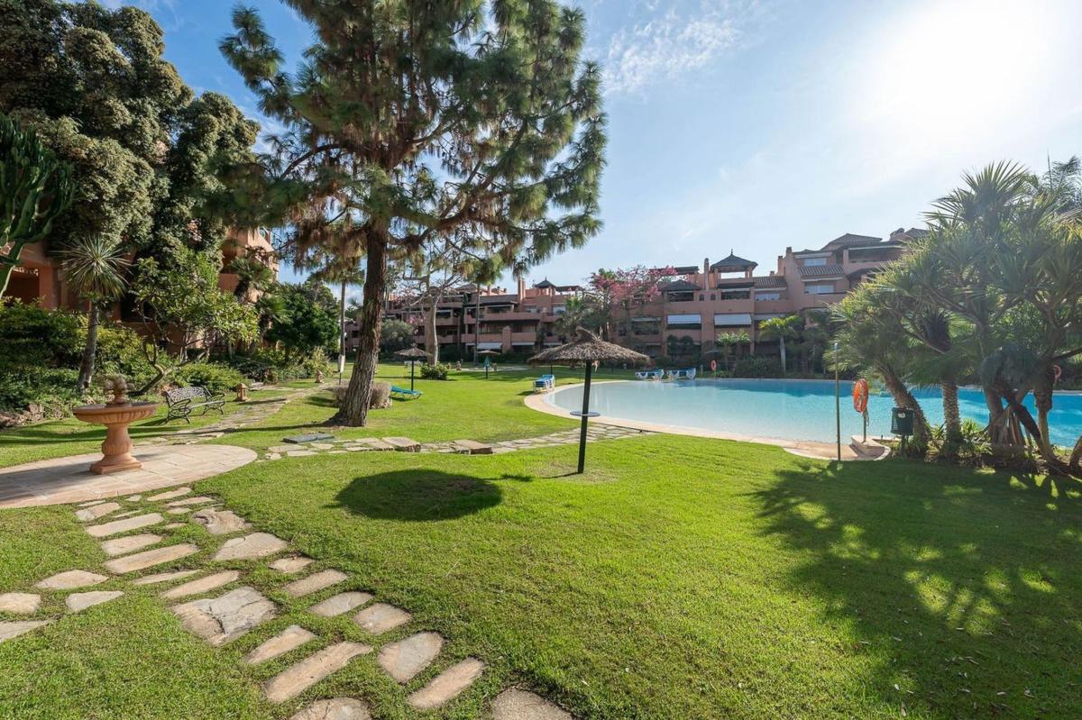 Продажа квартиры на Piso en Calle 4 a, Guadalmina Baja, Marbella, Марбелла
photo 3