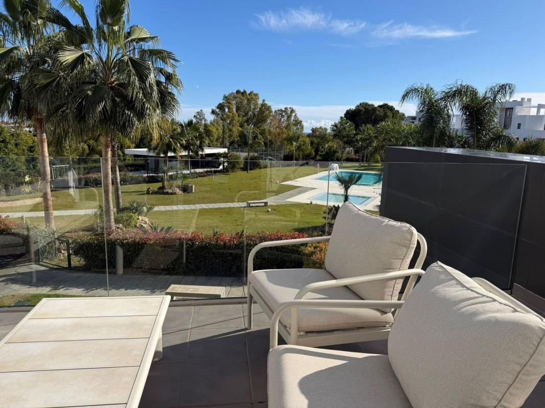 Venta de piso en Piso en Calle Parque Central, Parque Central, Estepona, Estepona
 photo 4