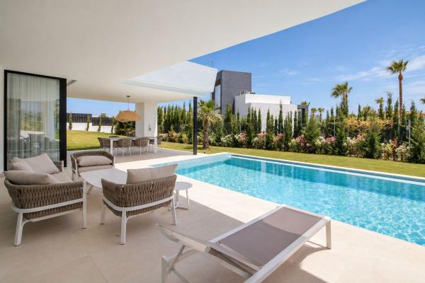 Casa o chalet independiente en Guatemala, 48, Valle Romano Golf, Estepona thumbnail 2