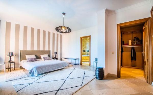 Duplex en venta en Dúplex en Centro, Estepona, Estepona photo 1