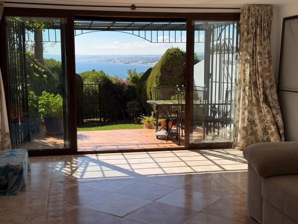 Chalet adosado en Peral Del, 31, Seghers, Estepona thumbnail 2