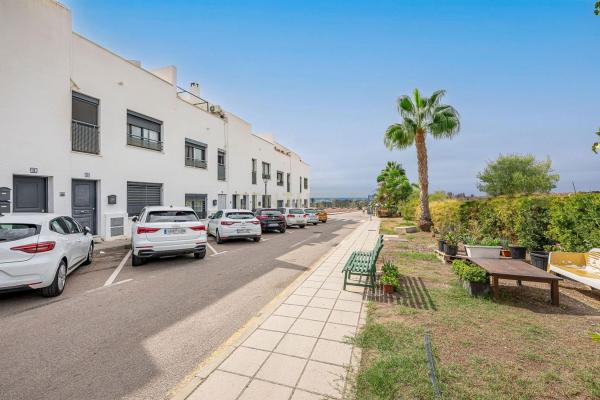 Sale of flat in Piso en Camino El Chorro, Cancelada, Estepona, Estepona
 photo 4