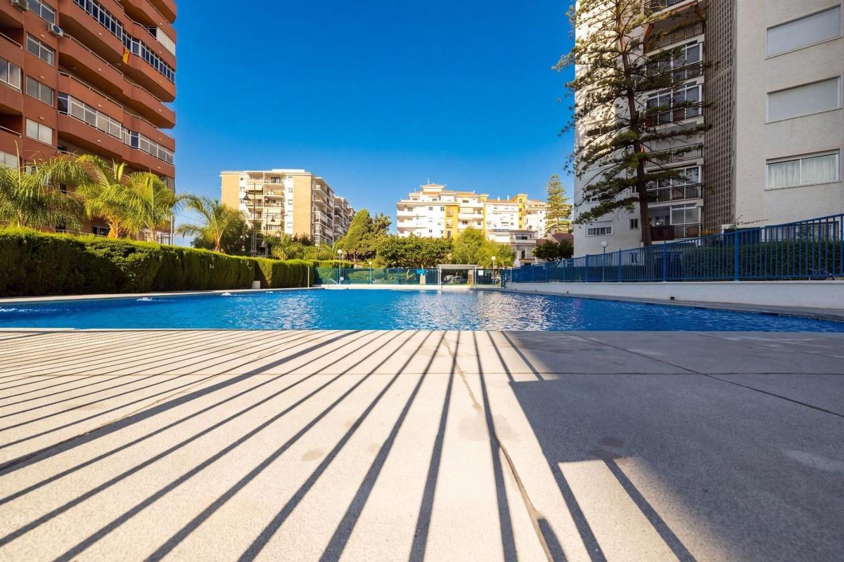 Продажа квартиры на Piso en Avenida Acapulco, 6, Los Boliches, Fuengirola, Фуэнхирола
photo 3