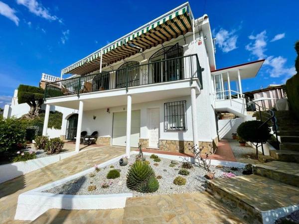 Casa o chalet independiente en Calle Los Claveles, Caleta de Velez, Vélez-Malaga photo 2