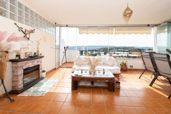 Продажа квартиры на Piso en Calle Doña Julia, 8, Doña Julia Golf, Casares, Касарес
photo 1