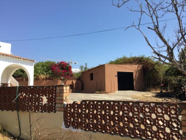 Finca rústica en venta en  Finca rústica en Calle Guadalmansa, Cancelada, Estepona , Estepona photo 4