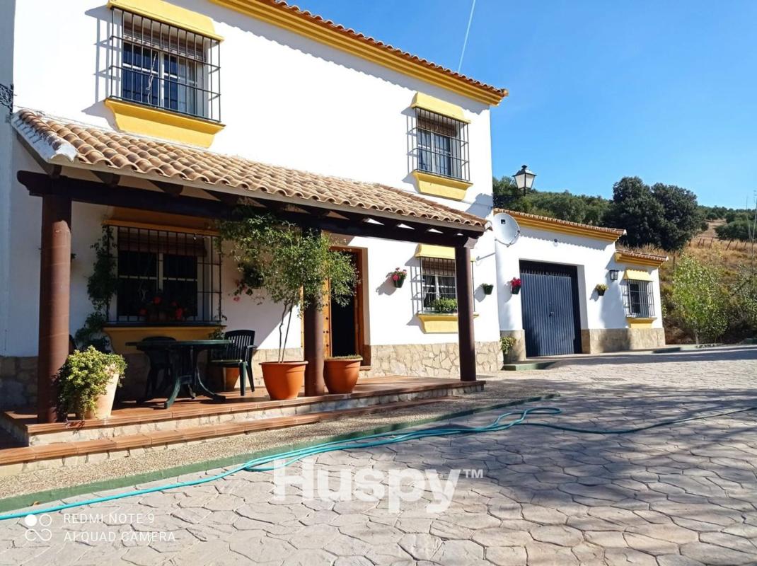 Propiedades en venta y alquiler en España photo 3