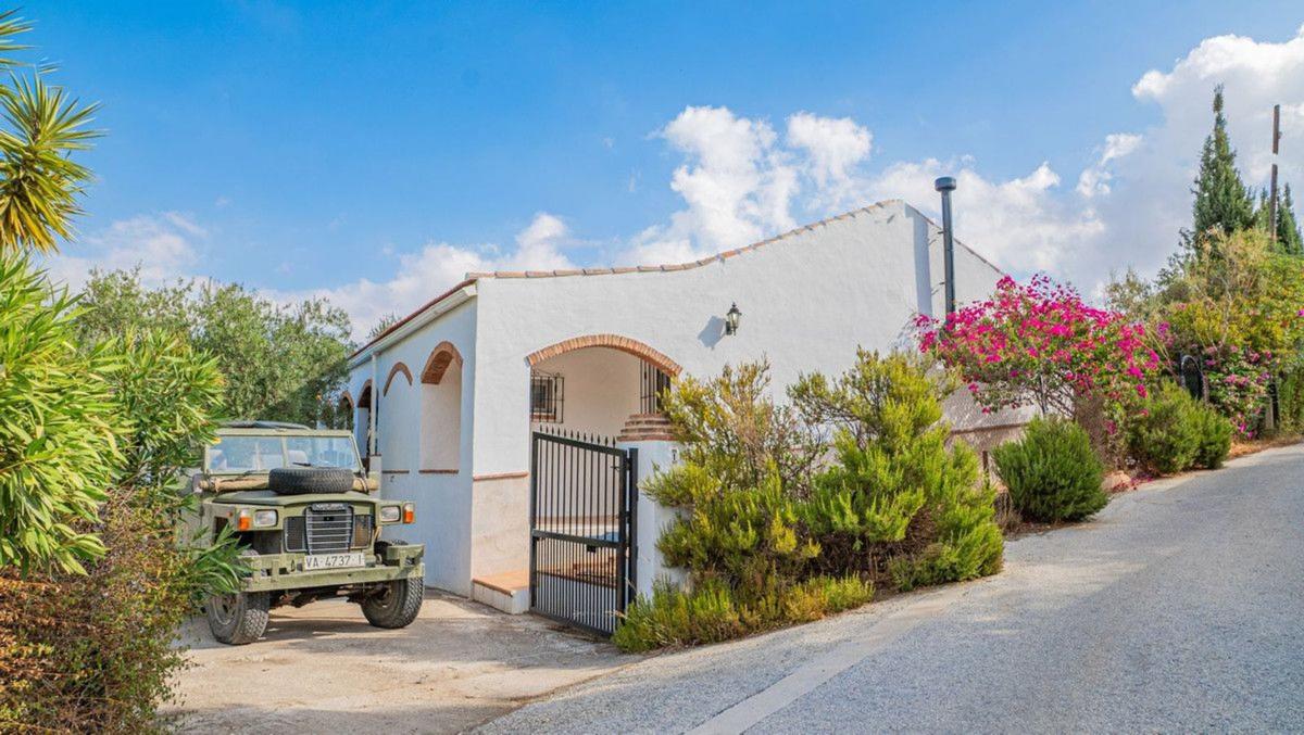 Propiedades en venta y alquiler en España photo 5