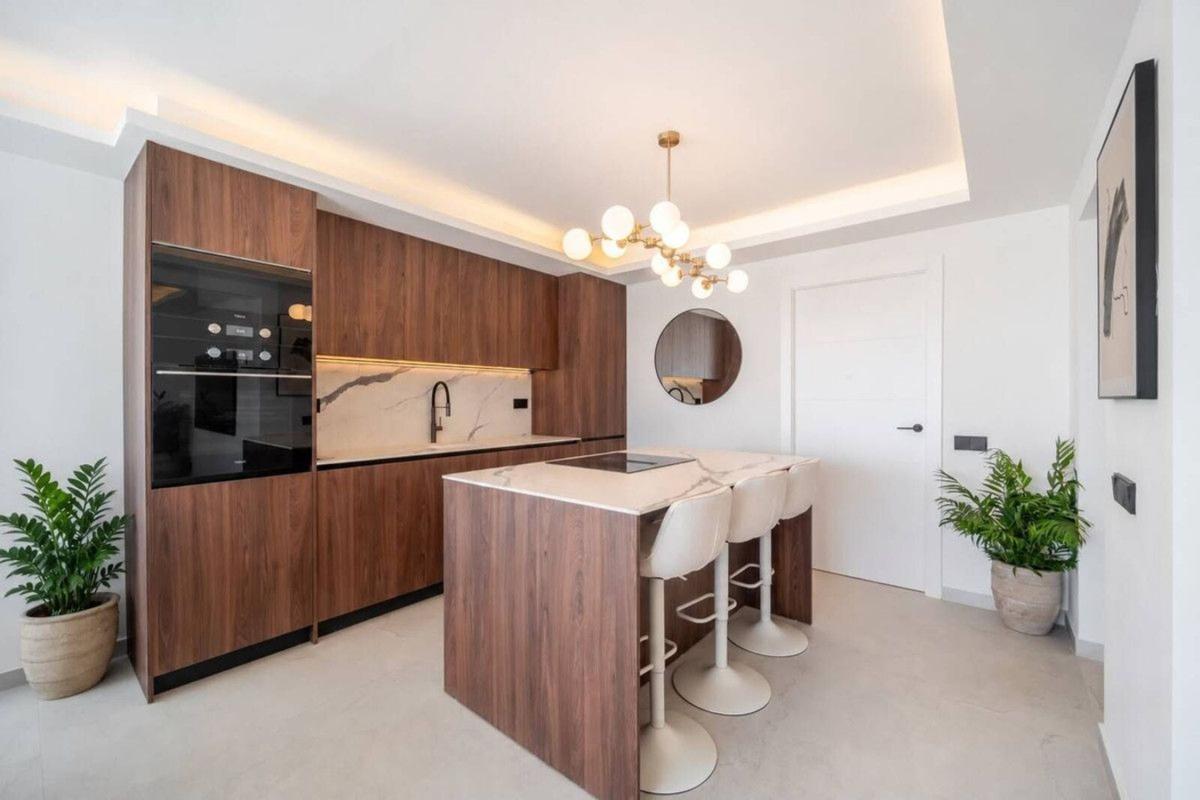 Продажа квартиры на Piso en Calle Nispero, El Paraíso, Benahavís, Бенахавис
photo 3