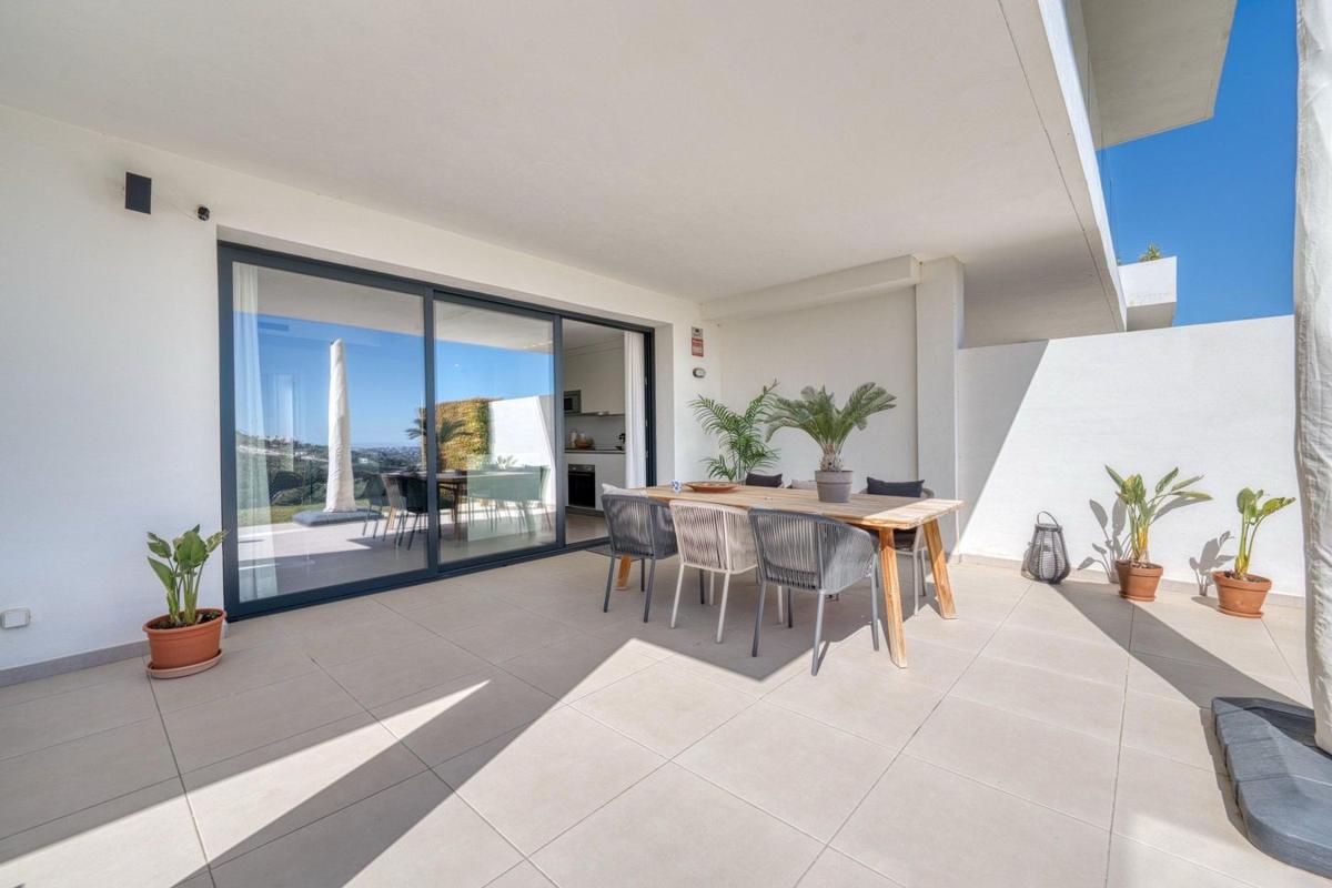 Sale of apartment in Piso en Calle Mirador del Golf, 1, La Cala Golf - Lagar Martell, Mijas, Mijas
photo 5