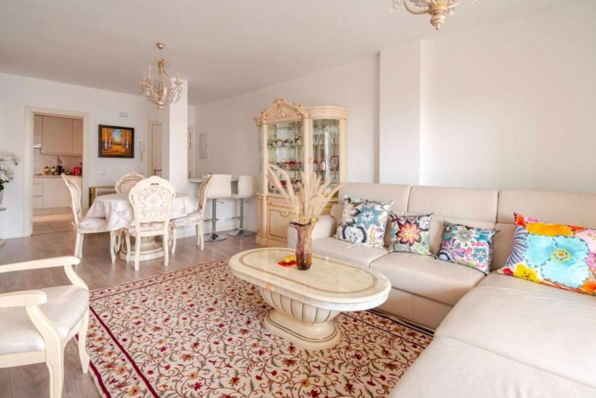 Sprzedaż mieszkania w Piso en Calle Miguel de Unamuno, 12, Las Brisas, Marbella, Marbella
photo 2