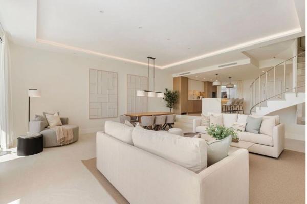 Chalet adosado en Calle Hernán Cortés, 2, La Quinta, Benahavís photo 1