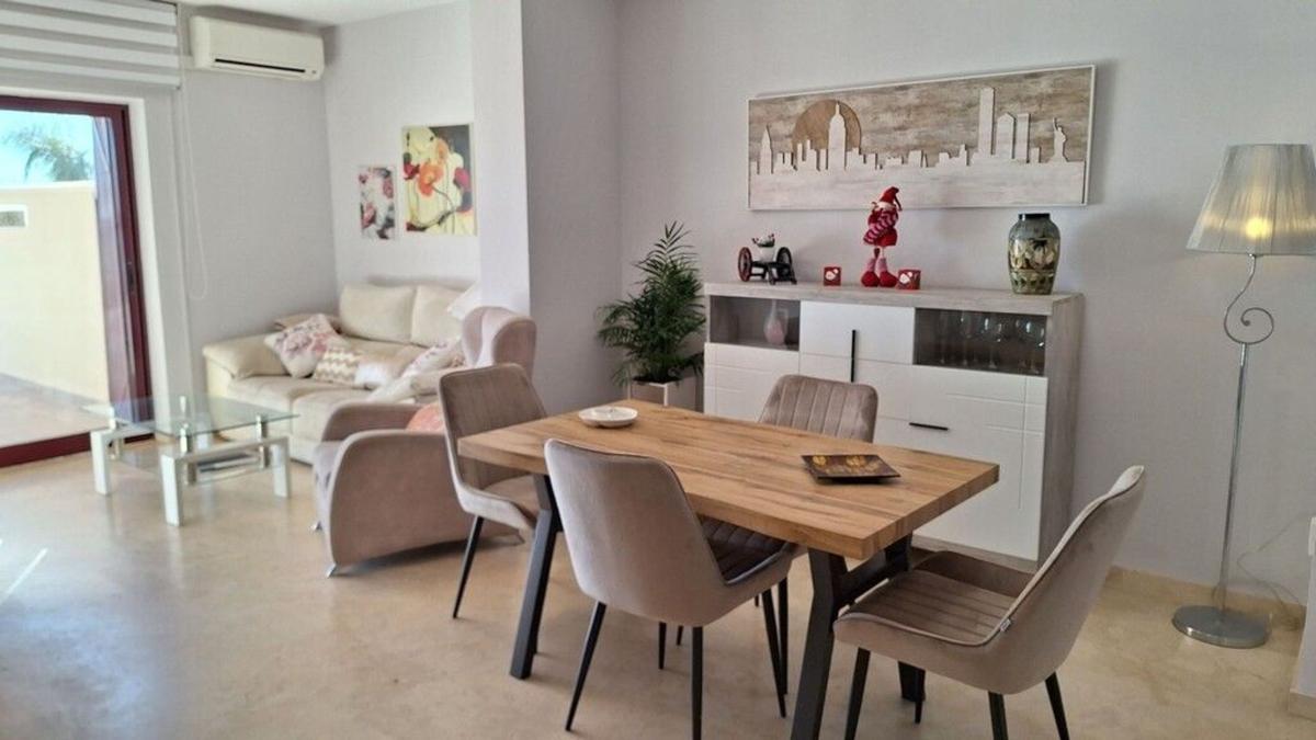 Sale of apartment in Piso en Burriana, Nerja, Nerja
photo 4