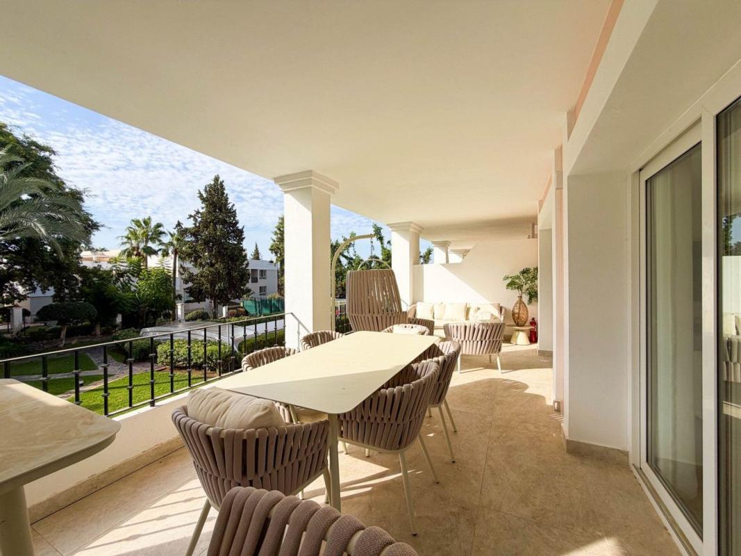Venta de duplex en Dúplex en Avenida del Prado, 71, Aloha, Marbella, Marbella photo 2