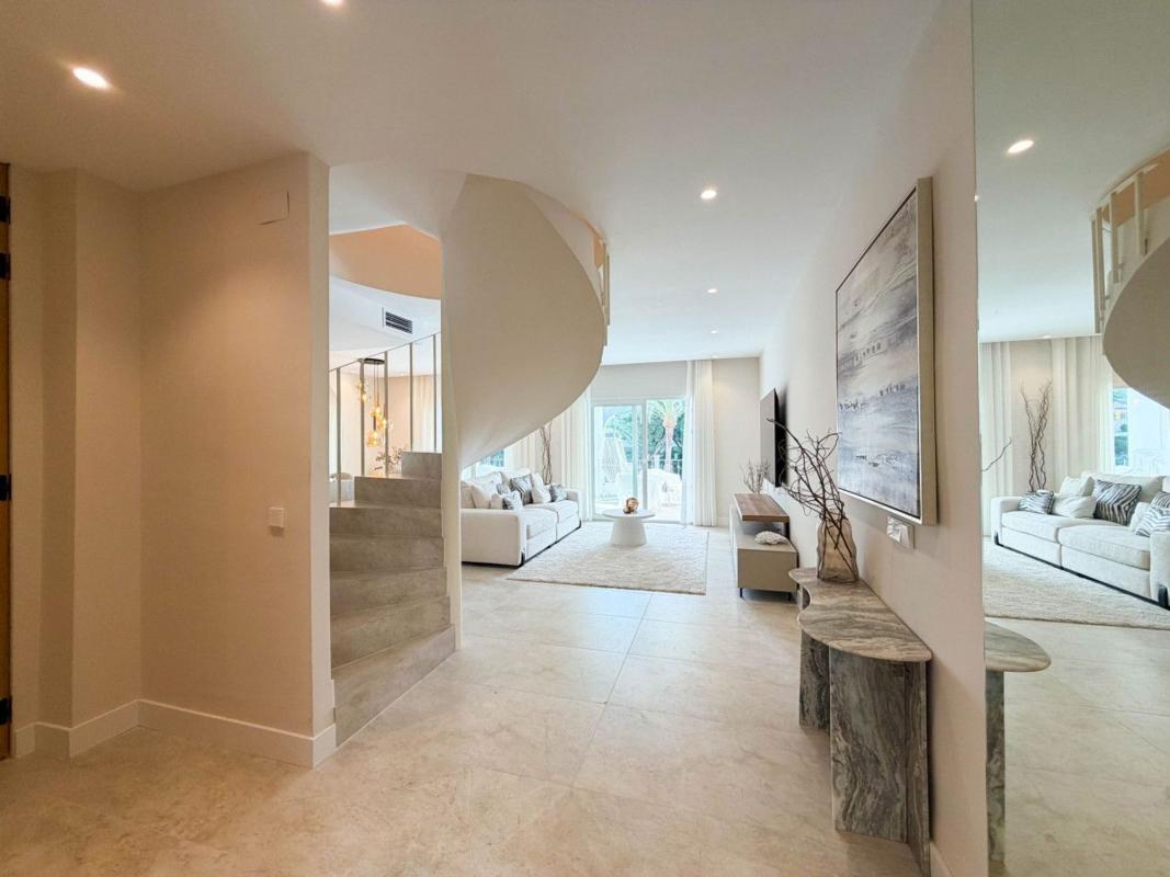Venta de duplex en Dúplex en Avenida del Prado, 71, Aloha, Marbella, Marbella photo 5