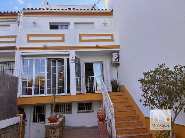 Chalet adosado en Peral Del, Seghers, Estepona photo 4