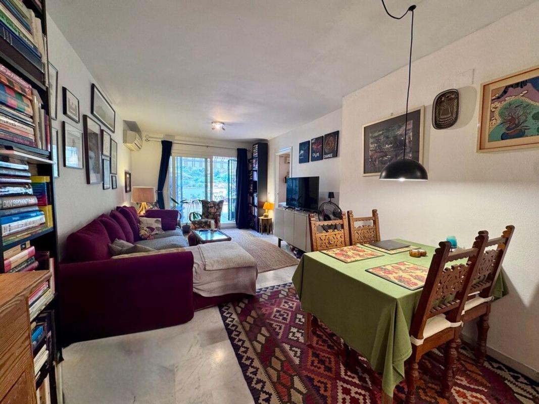 Venta de piso en Piso en Calle Poseidon, 6, Nueva Torrequebrada, Benalmádena, Benalmádena
photo 2